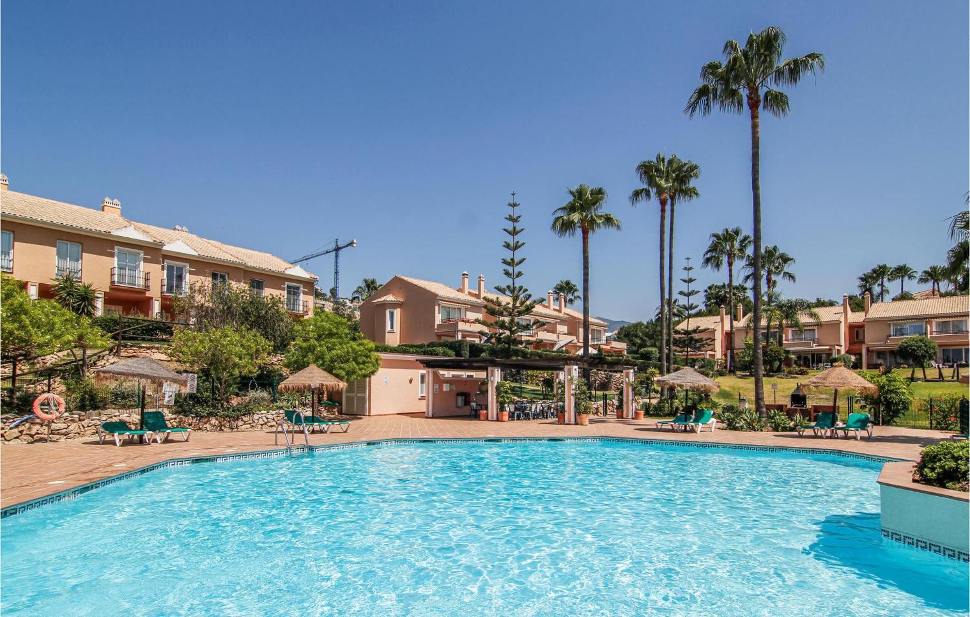 Semesterbostad 3 Bedroom Cozy In Malaga *